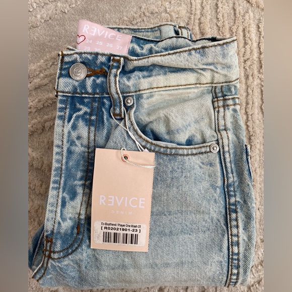 NWT REVICE Ex-Boyfriend Denim Jeans Player One Wash Butt Slit - Picture 11 of 11